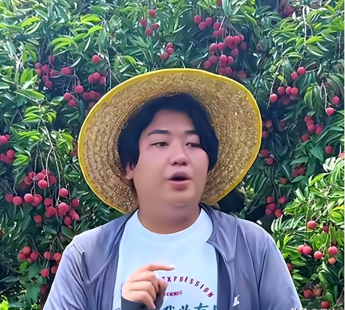 巴西球迷：就算国家有再多问题，当巴西队比赛时人们就会忘记一切